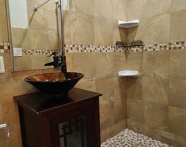 4222 N Laramie Avenue - Photo Thumbnail 16