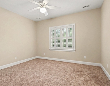 6121 Carlyle Drive - Photo Thumbnail 29