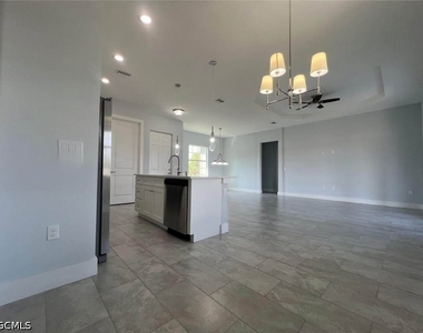 1133 Leader Street - Photo Thumbnail 7
