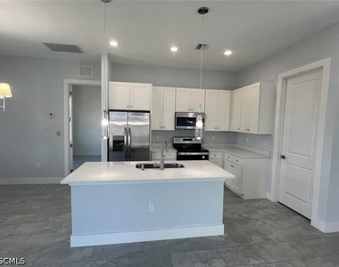 1133 Leader Street - Photo Thumbnail 6