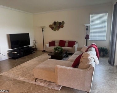10399 Prato Drive - Photo Thumbnail 3
