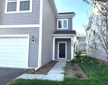 2760 Lawlor Lane - Photo Thumbnail 1