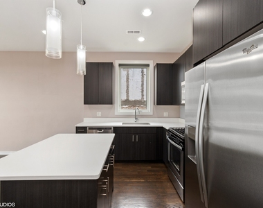 2159 W Adams Street - Photo Thumbnail 4