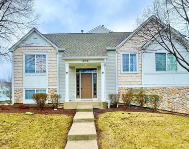 1950 Middlebury Drive - Photo Thumbnail 17