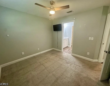 6168 Principia Drive - Photo Thumbnail 14
