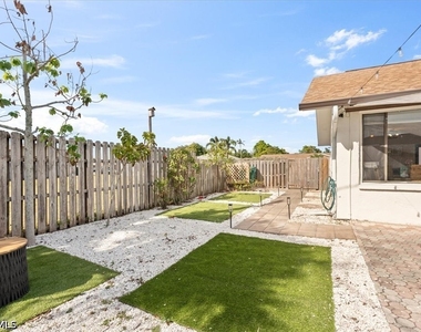1332 Granada Boulevard - Photo Thumbnail 36