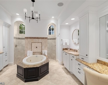 18580 Verona Lago Drive - Photo Thumbnail 17