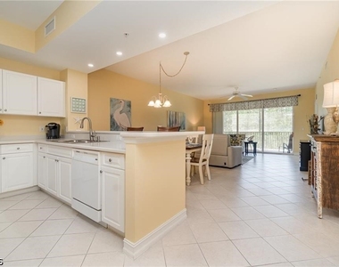 10520 Amiata Way - Photo Thumbnail 2
