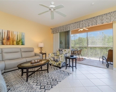 10520 Amiata Way - Photo Thumbnail 6