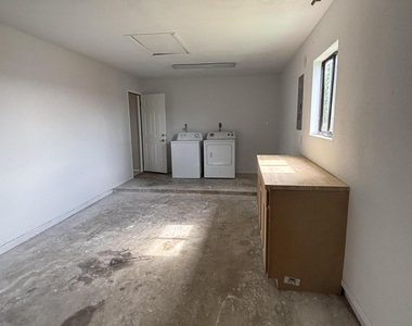 511 Dinner Street Ne - Photo Thumbnail 18