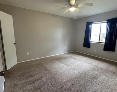 511 Dinner Street Ne - Photo Thumbnail 7