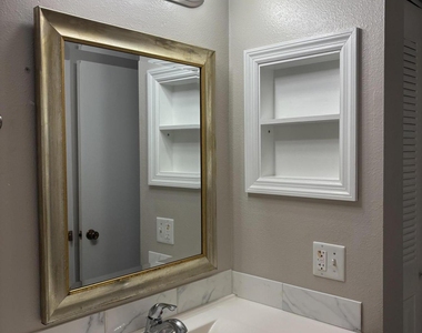 511 Dinner Street Ne - Photo Thumbnail 13