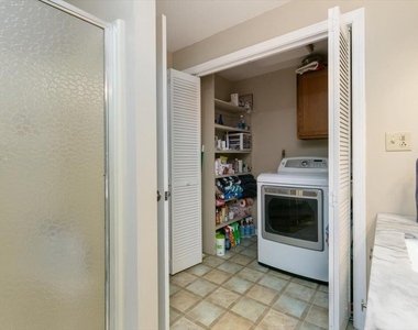 387 Main - Photo Thumbnail 3