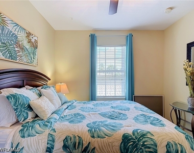 14700 Escalante Way - Photo Thumbnail 32