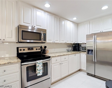 14700 Escalante Way - Photo Thumbnail 16
