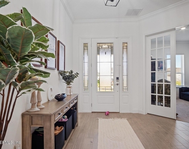 181 Oaklawn Court - Photo Thumbnail 1