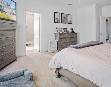 181 Oaklawn Court - Photo Thumbnail 14