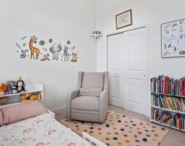 181 Oaklawn Court - Photo Thumbnail 18