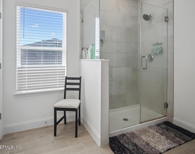 181 Oaklawn Court - Photo Thumbnail 16