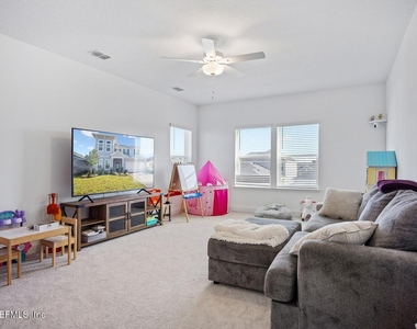 181 Oaklawn Court - Photo Thumbnail 12