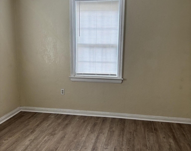 8820 5th Avenue - Photo Thumbnail 11