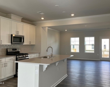 2141 Terrawood Drive - Photo Thumbnail 4