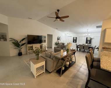 518 Santo Domingo Avenue Sw - Photo Thumbnail 2