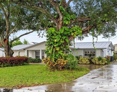 3324 Sunrise Boulevard - Photo Thumbnail 1