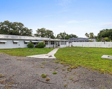 3324 Sunrise Boulevard - Photo Thumbnail 24
