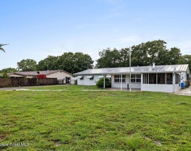 3324 Sunrise Boulevard - Photo Thumbnail 25