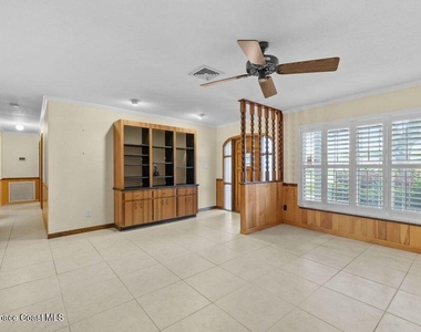 3324 Sunrise Boulevard - Photo Thumbnail 3