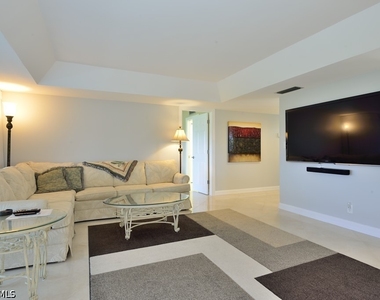 124 Penny Lane - Photo Thumbnail 1