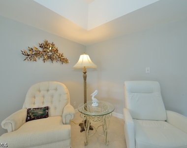 124 Penny Lane - Photo Thumbnail 5