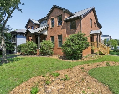 292 Fortune Street Ne - Photo Thumbnail 1