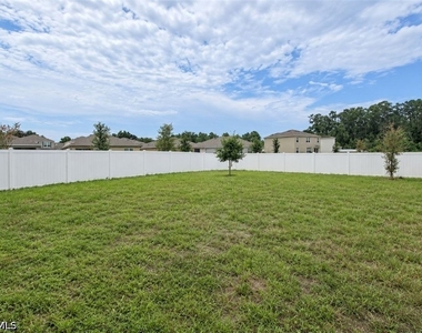 2736 Dumont Lane - Photo Thumbnail 28