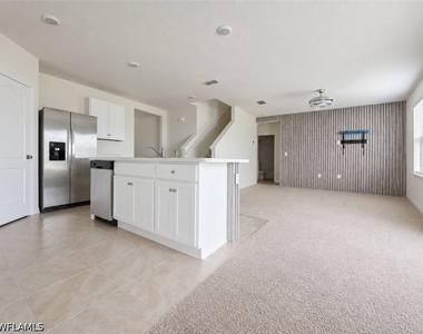2736 Dumont Lane - Photo Thumbnail 5