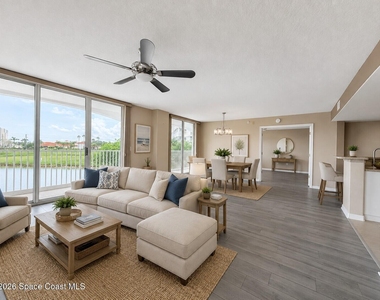 8903 Laguna Lane - Photo Thumbnail 6