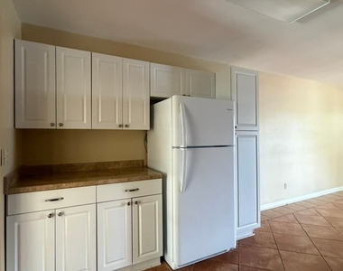 4924 Vincennes Street - Photo Thumbnail 3