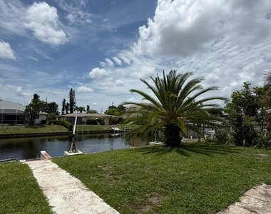4924 Vincennes Street - Photo Thumbnail 10