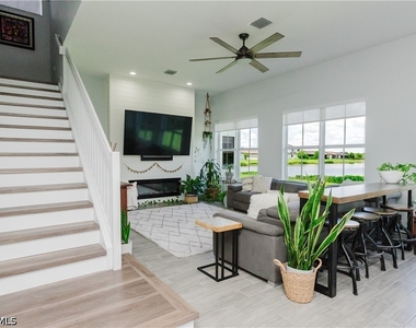 4870 Frattina Street - Photo Thumbnail 7