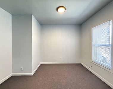 6018 W North Avenue - Photo Thumbnail 13
