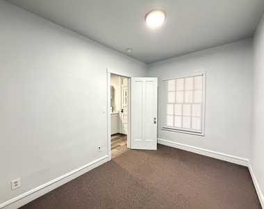 6018 W North Avenue - Photo Thumbnail 17