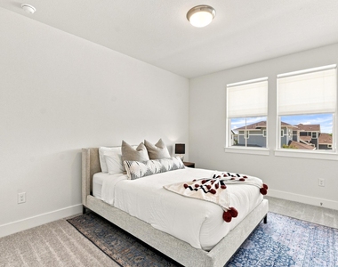 9608 Hamadryas Dr - Photo Thumbnail 23