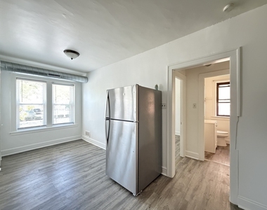 1605 N Mcvicker Street - Photo Thumbnail 4
