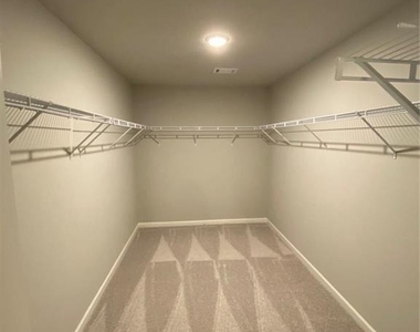 2615 Morgan Place Drive - Photo Thumbnail 16