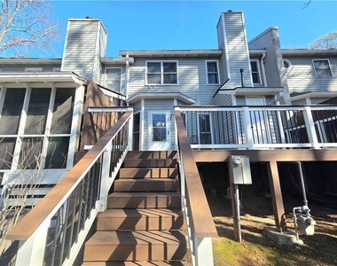 1426 Cambridge Common - Photo Thumbnail 14