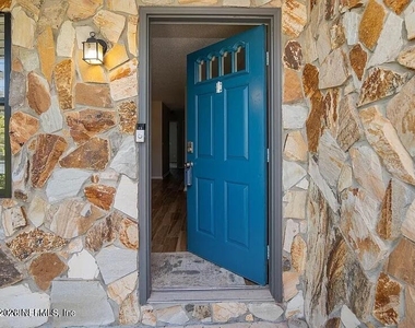 9 Ponte Vedra Court - Photo Thumbnail 1