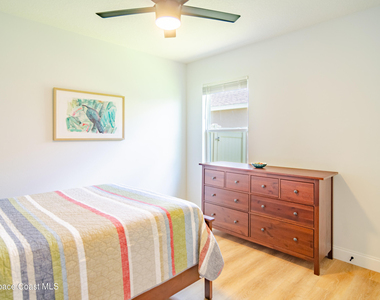 340 Sorrento Drive - Photo Thumbnail 5