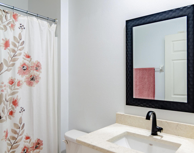 340 Sorrento Drive - Photo Thumbnail 3