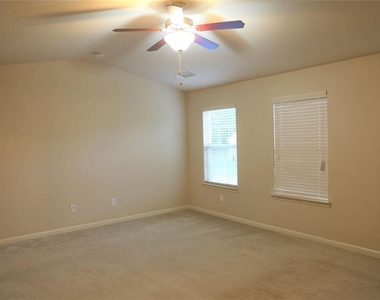 2654 Sardis Chase Ct - Photo Thumbnail 9